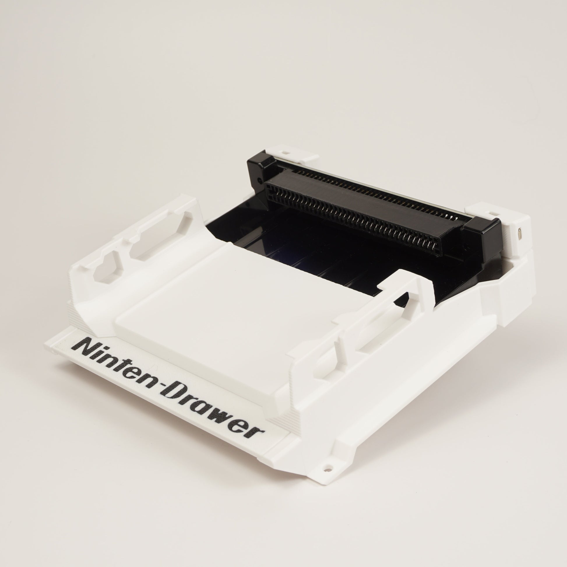 Front of White Ninten-Drawer 72-pin connector replacement